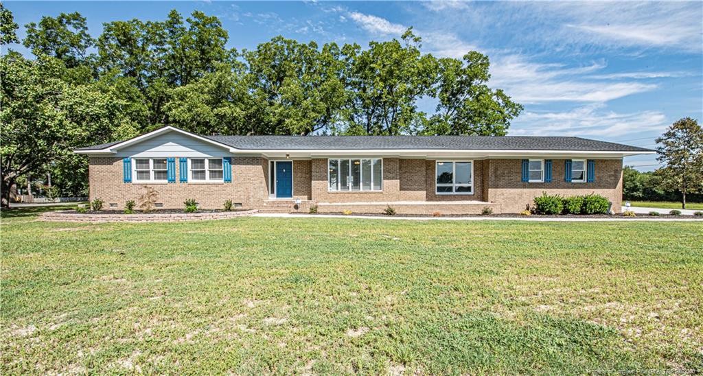 Sold 100 Ham Road, Hope Mills, NC 28348 3 Beds / 3 Full Baths 229,000